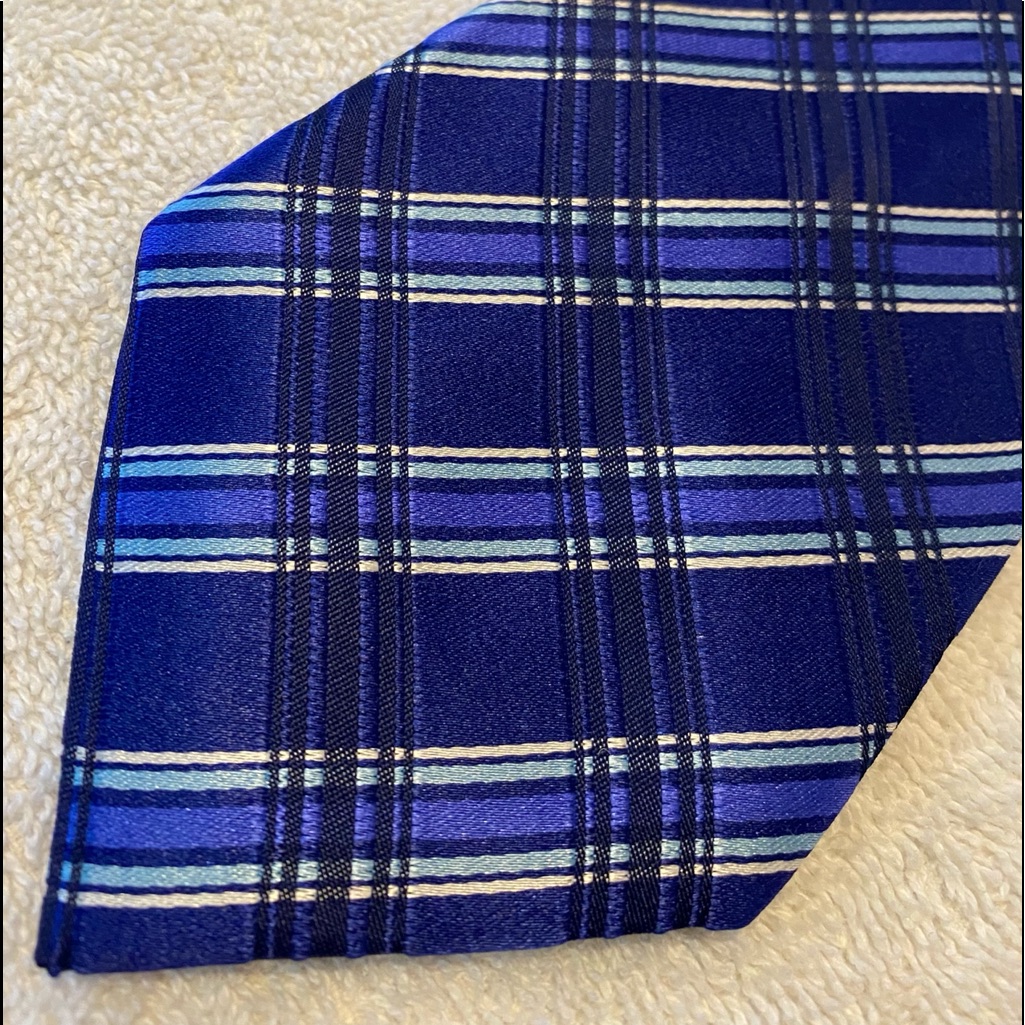 Brand New Corporate Power Tie By Geoffrey Beene